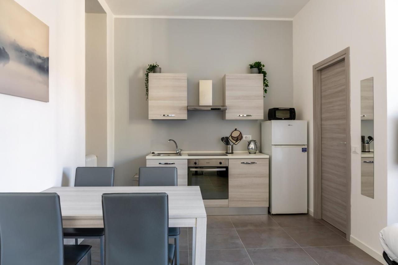 Newly Renovated Loft Near Centrale Milan Luaran gambar